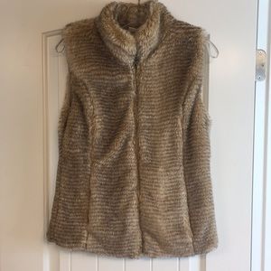 Faux fur reversible vest